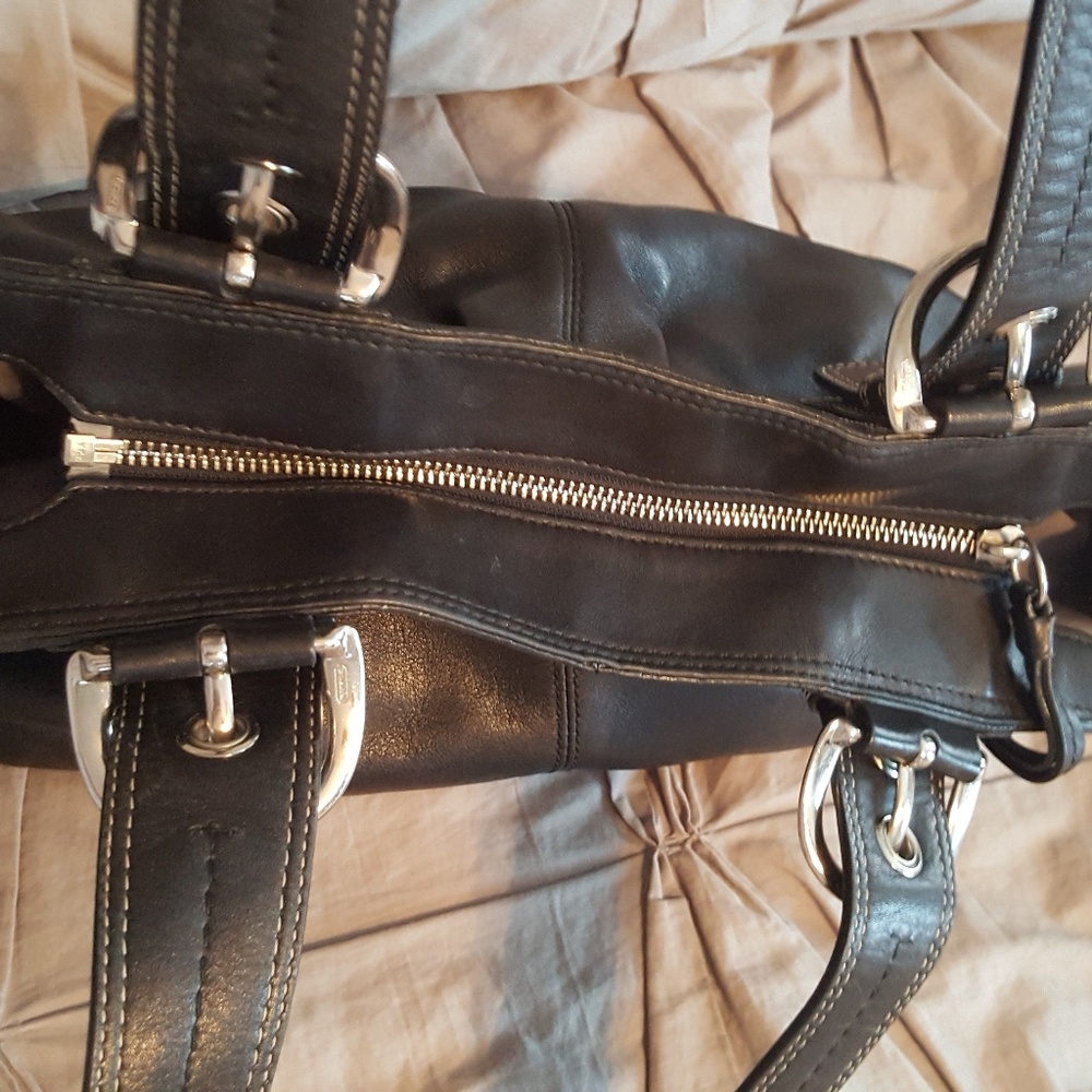 Coach purse - Picture 6 of 6